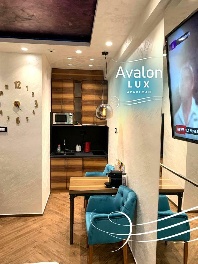 Avalon Lux Studio Apartment Novi Sad Luaran gambar