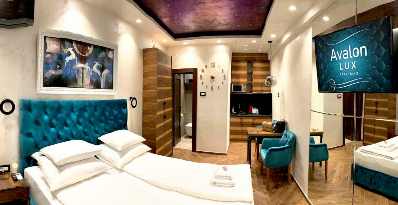 Avalon Lux Studio Apartment Novi Sad Luaran gambar